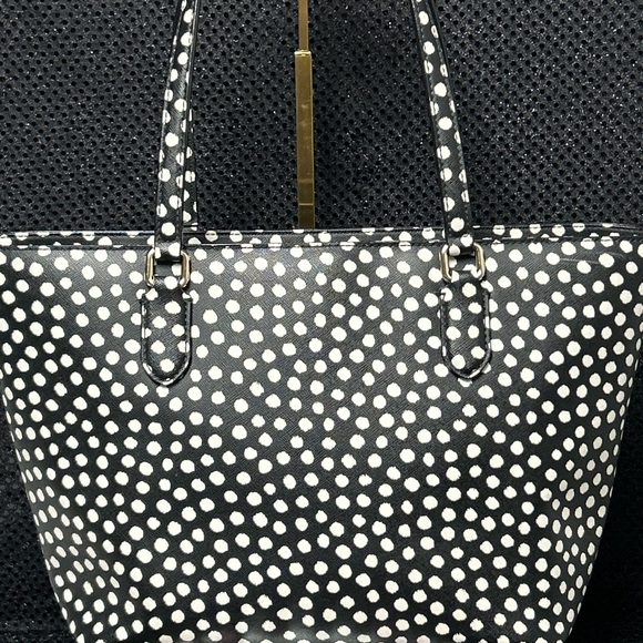 kate spade Black and White Dot Tote Approx. 16 x 9.5 x 5 - Picture 3 of 14